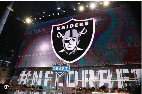 ESPN NEWS FLASH: Raiders Select Potential Franchise QB in Latest 2024 NFL Mock Draft