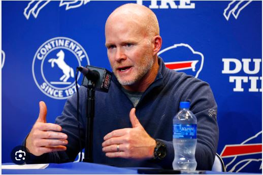 BREAKING NEWS:   the bills head coach Sean McDermotth  is explain why he want to leave bills…………