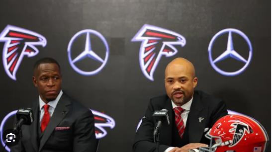 HUGE DEAL AND GREAT ADDITION: Atlanta Falcons Head Coach Raheem Morris and General Manager Terry Fontenot Announced  the Veteran pass Rusher Signing