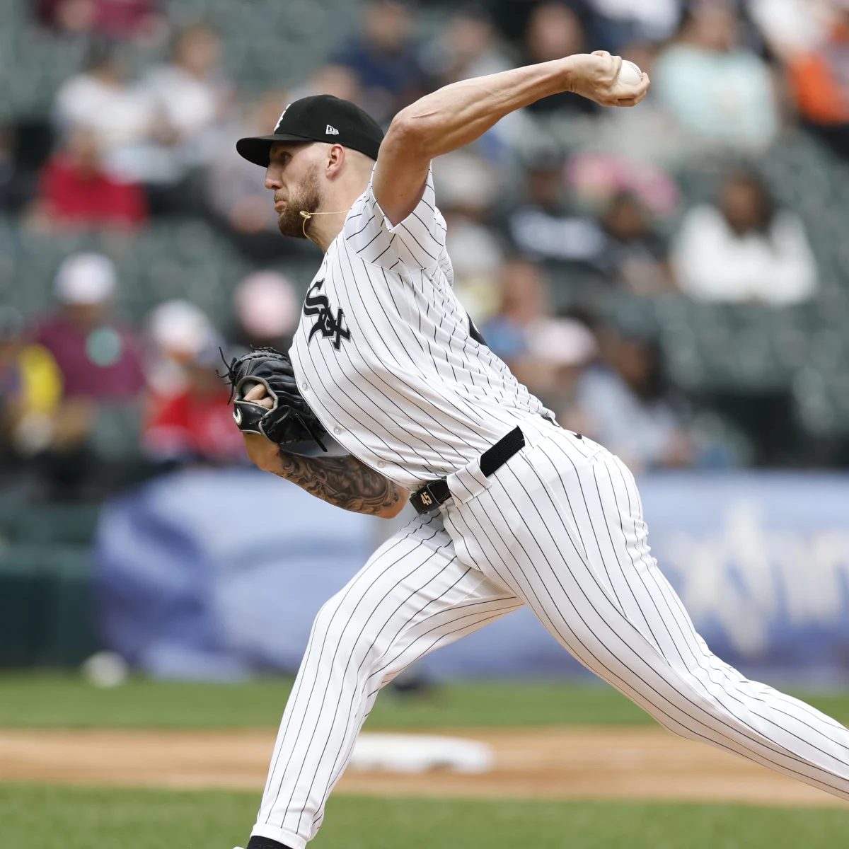 Just IN: Red Sox Could Target White Sox Ace To Fill Biggest…