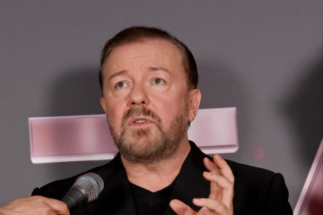 BREAKING NEWS: Ricky Gervais Announces His Departure from Private Life…