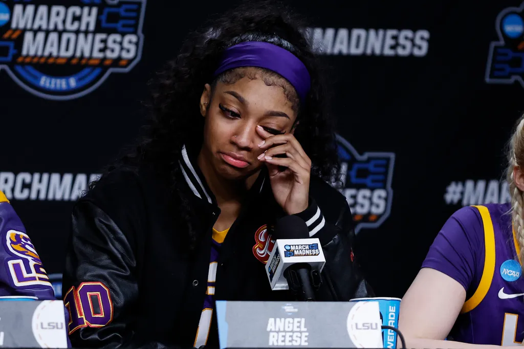 SAD NEW FOR THE Chicago Sky: Angel Reese just lost her lovely sweet mother due to......