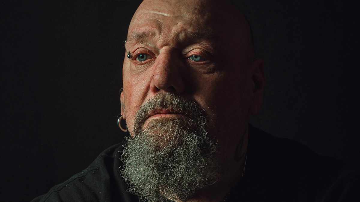 HeartBreaking:Paul Di’Anno, the legendary former vocalist of Iron Maiden, has officially announced his retirement from touring due to ongoing health…