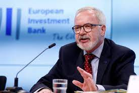 JUST NOW: Werner Hoyer, president of the European Investment Bank (EIB) since 2012, has formally announced his departure after more than a decade in..read more..